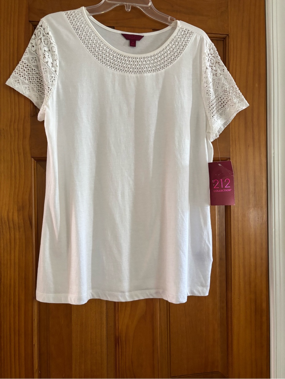 Size M 212 Collection White Crochet Sleeve Knit Top with Crochet Yoke